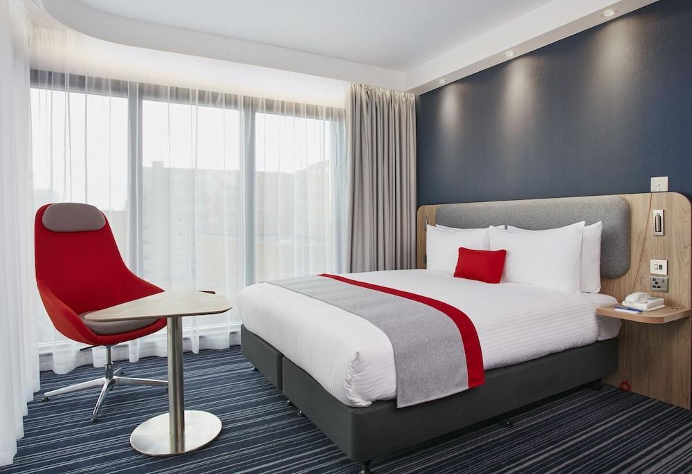 Holiday Inn Express London-Ealing, An Ihg Hotel Екстер'єр фото