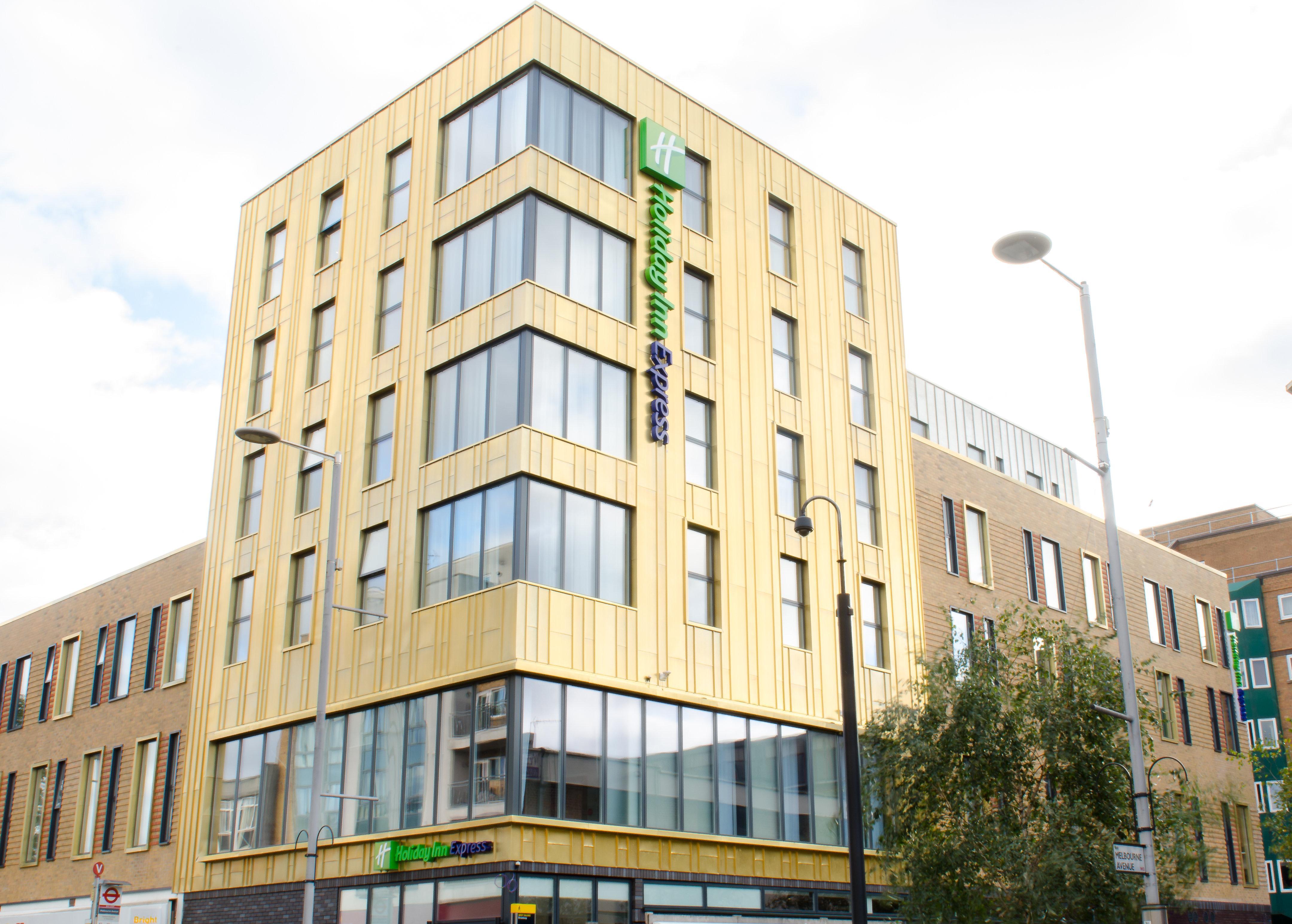 Holiday Inn Express London-Ealing, An Ihg Hotel Екстер'єр фото
